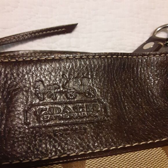 Coach Signature Zoe Canvas Handbag - Picture 16 of 16